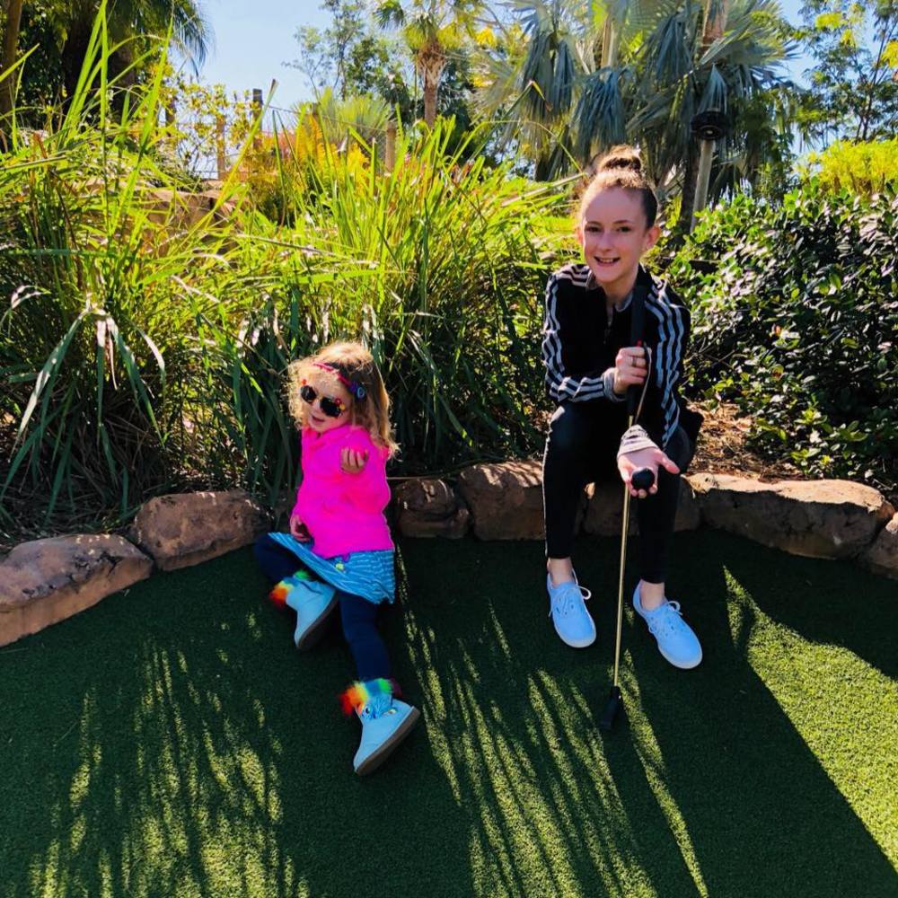 Meet your Posher, Angela